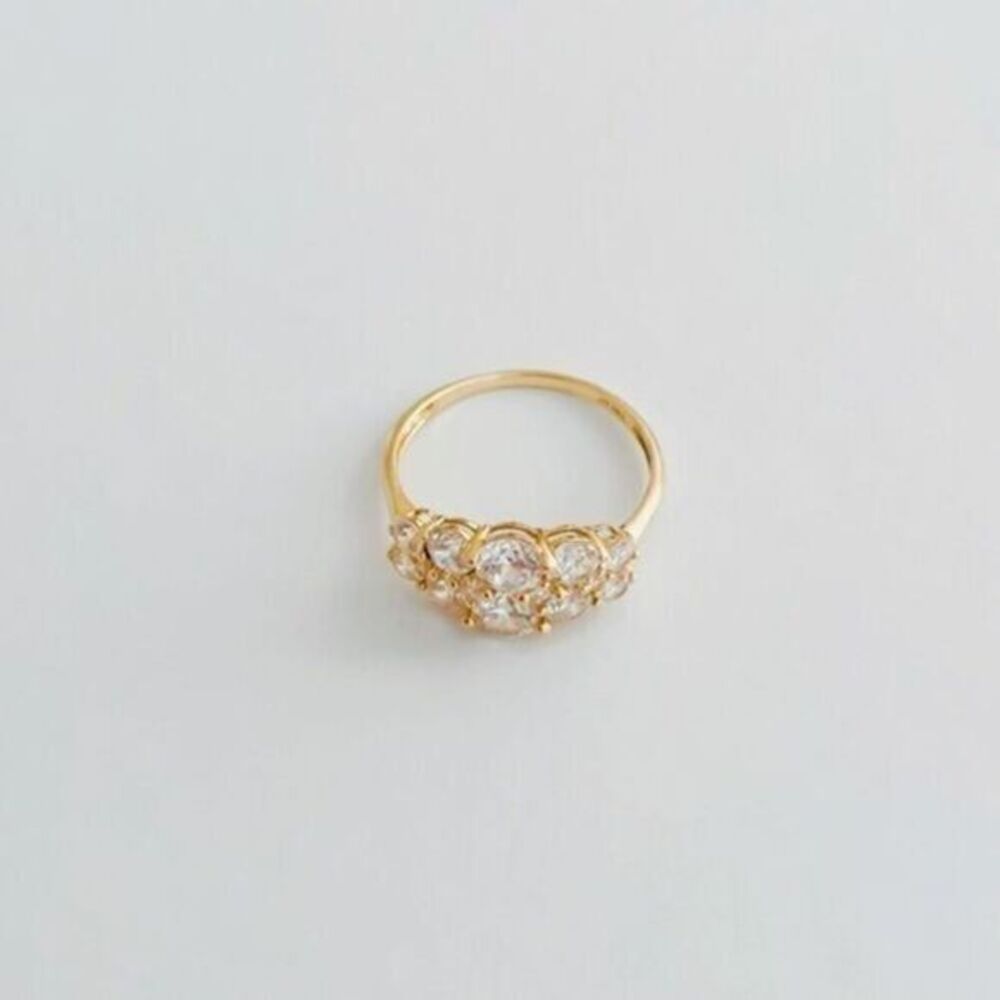 14kt Gold Tapered CZ Ring
